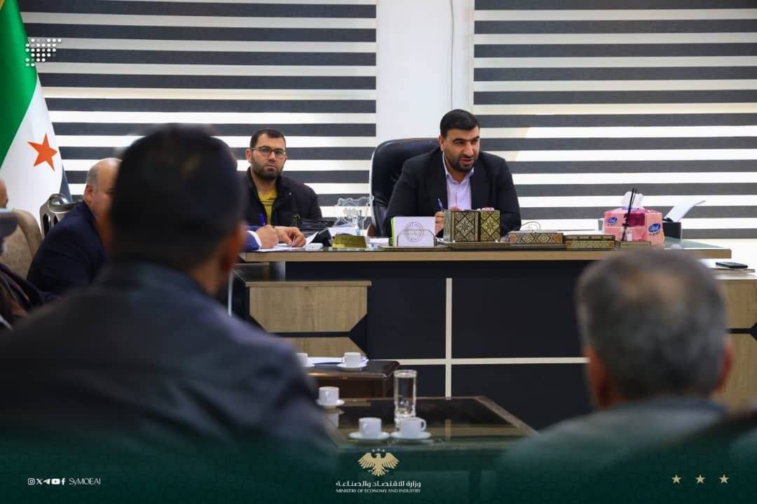 ترسيخ جودة الخدمات وحماية المستهلك محور اجتماع موسع لأسواق الهال