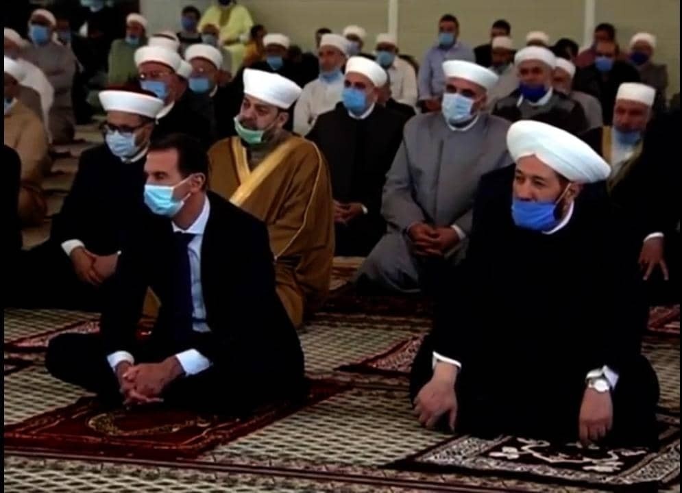 الرئيس الأسد يشارك في الاحتفال الديني بذكرى المولد النبوي الشريف
