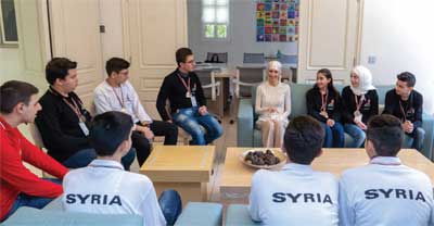 السيدة أسماء الأسد تلتقي أوائل الأولمبياد العلمي السوري على المستوى الوطني