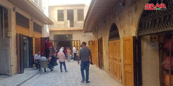 خان الحرير بحلب يستعيد نبض الحياة .

