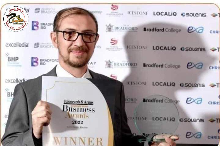 فوز ٣ سوريين بجائزة أفضل مشروع تجاري في بريطانيا