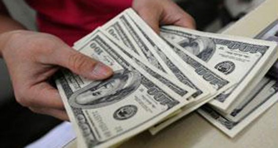 77 مليار دولار عجز الميزانية الأمريكية في تموز الماضي
