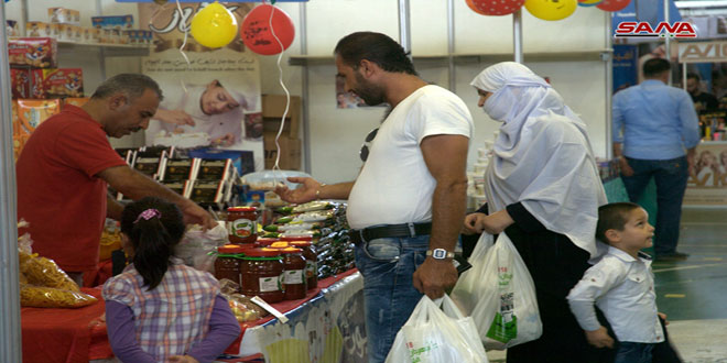 عروض مميزة وحسومات ضمن (مهرجان صنع في سورية ) بالسويداء
