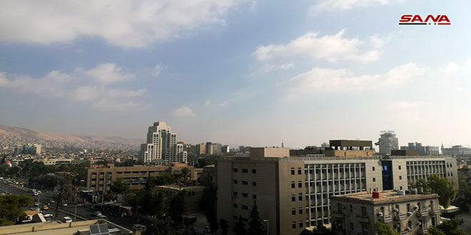 الحرارة حول معدلاتها والجو بين الصحو والغائم جزئيا
