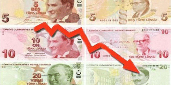 ستاندرد أند بورز تخفض تصنيف تركيا بسبب تدهور عملتها وازدياد التضخم
