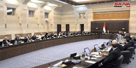 مجلس الوزراء: توجيه الإنفاق والسيولة المالية والإقراض في الإنتاج والتنمية
