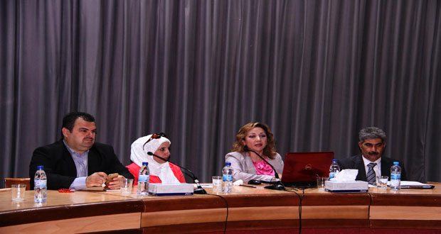 ندوة حول سبل تذليل المعوقات التي تواجه التصدير في المركز الثقافي بطرطوس

