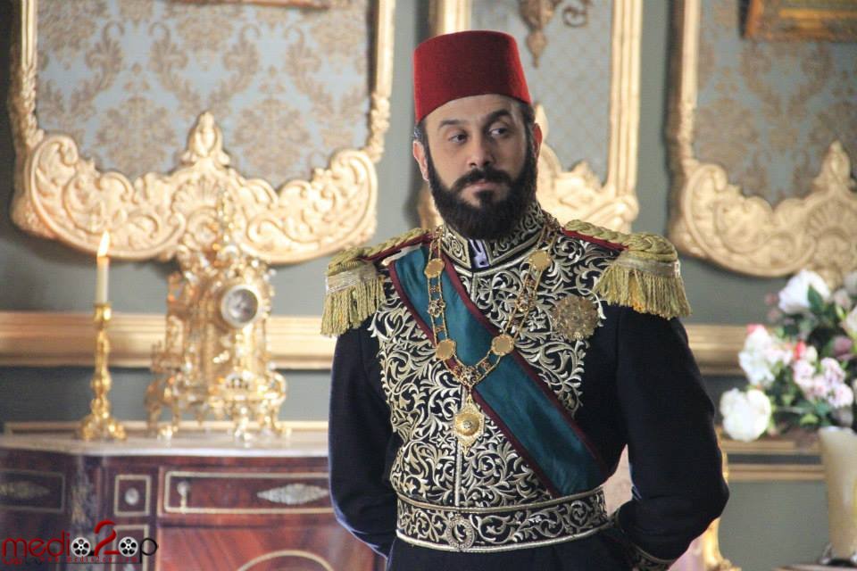 كم بلغ أجر قصي خولي في سرايا عابدين ؟